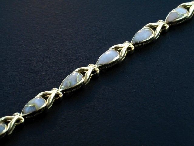 14KY Glacier Gold Bracelet