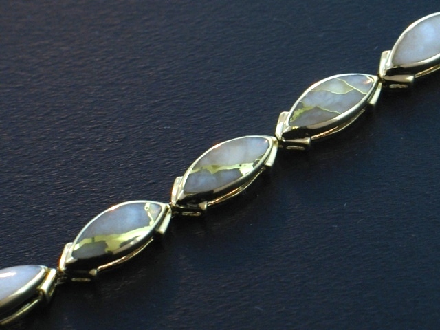 14KY Glacier Gold Bracelet