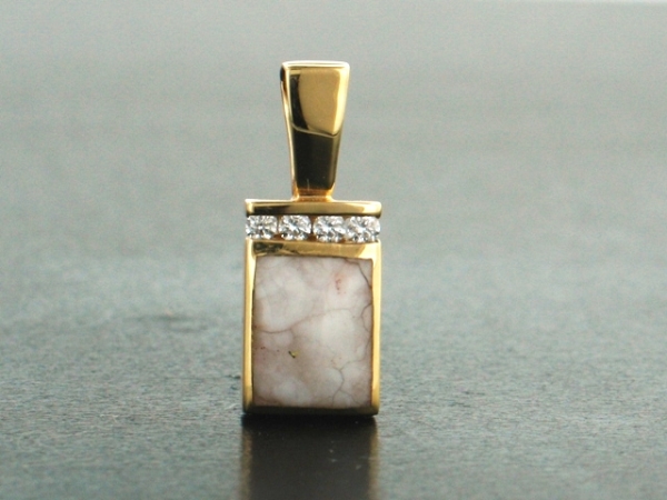 Ladies Jewelry 14KY Glacier Gold & Diamond Pendant 14KY Glacier Gold & Diamond Pendant