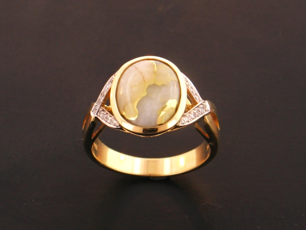 14KY Glacier Gold & Diamond Ring