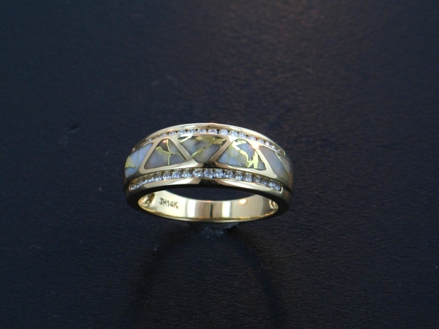 14KY Glacier Gold & Diamond Ring